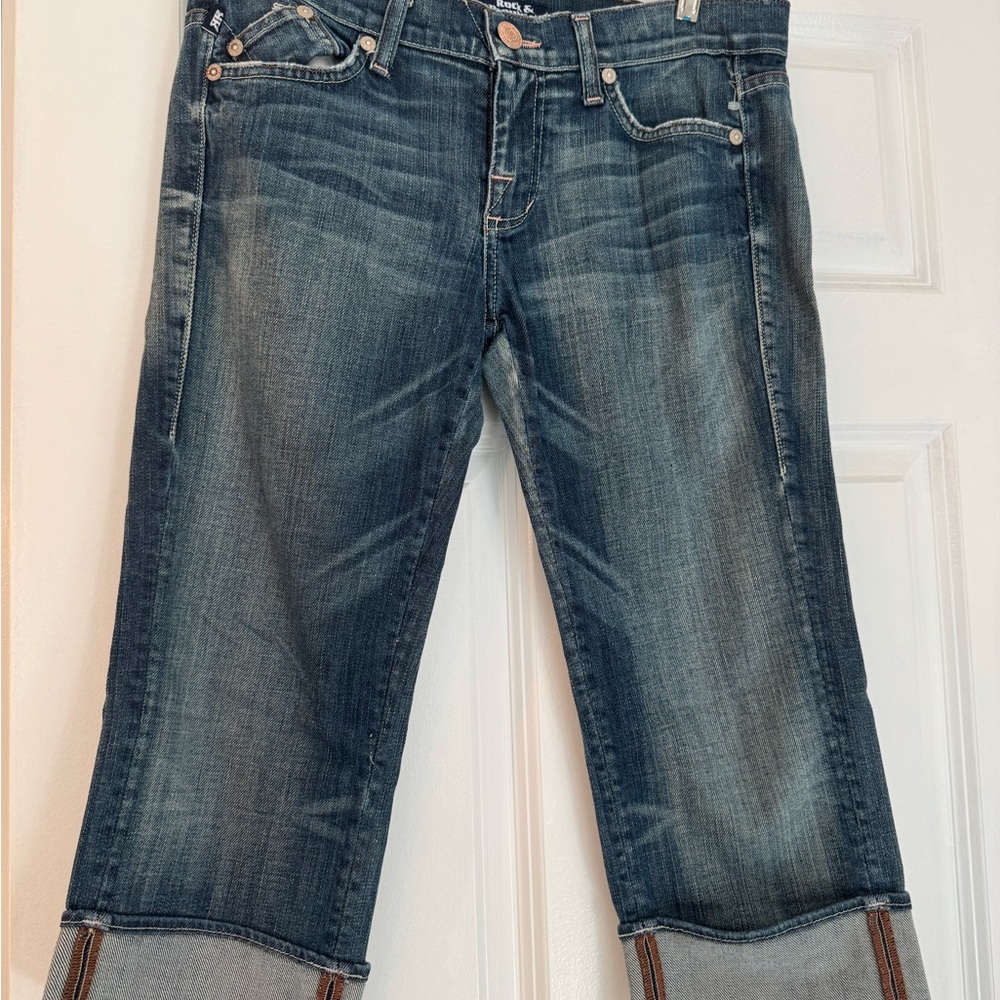 Rock & Republic Dark Blue Cropped Jeans